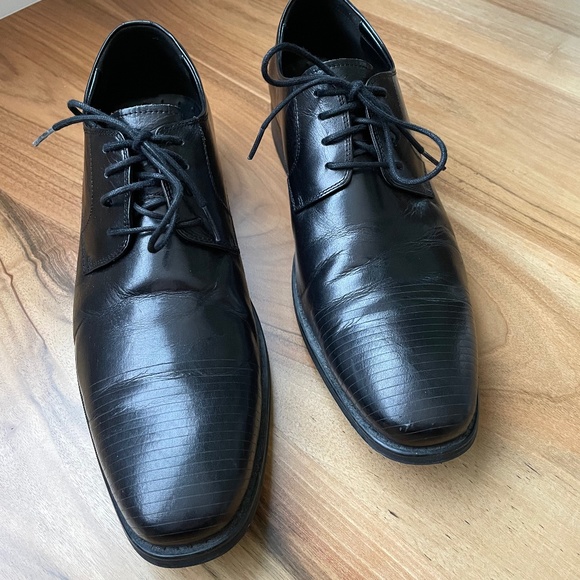 Kenneth Cole New York Other - Lace Up Dress Shoes